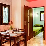 1 Bedroom Lovely In Łazy