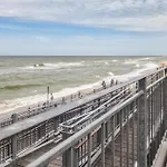 1 Bedroom Gorgeous In *