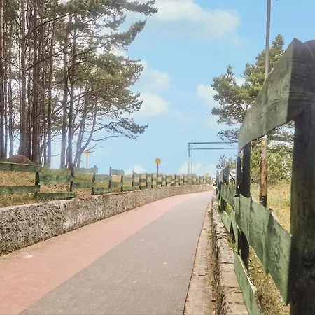 Prázdninový dům 1 Bedroom Lovely In Łazy