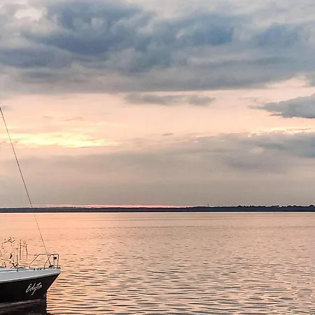 Casa de Férias 1 Bedroom Lovely In *