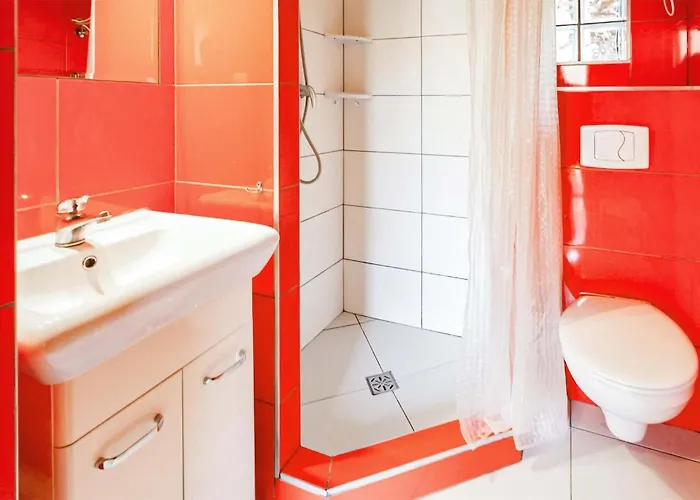 Prázdninový dům 1 Bedroom Lovely In *