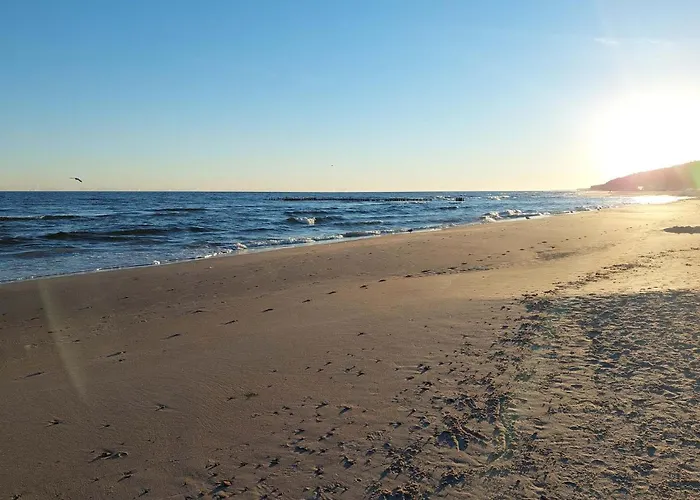 1 Bedroom Lovely In Prázdninový dům Łazy